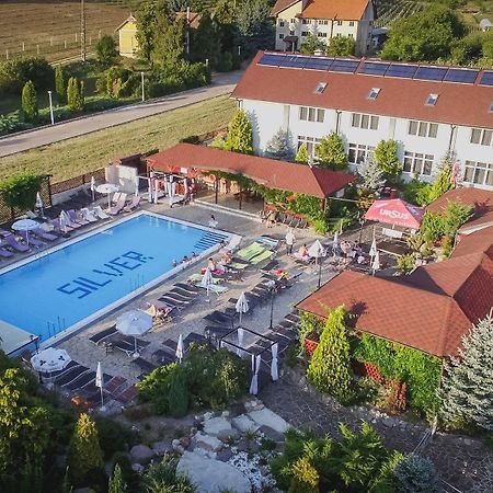 Silver Hotel Oradea Εξωτερικό φωτογραφία