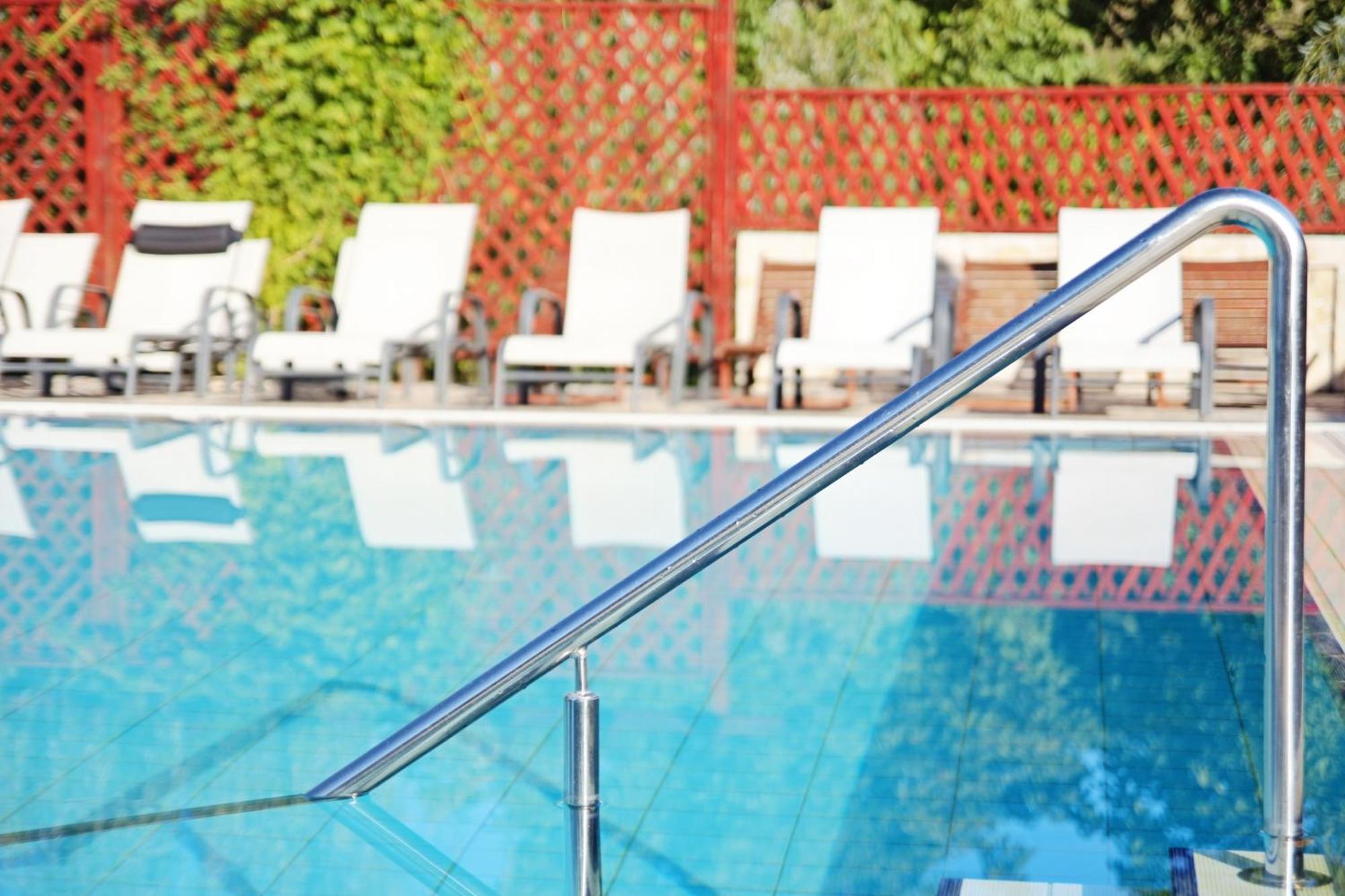 Silver Hotel Oradea Εξωτερικό φωτογραφία