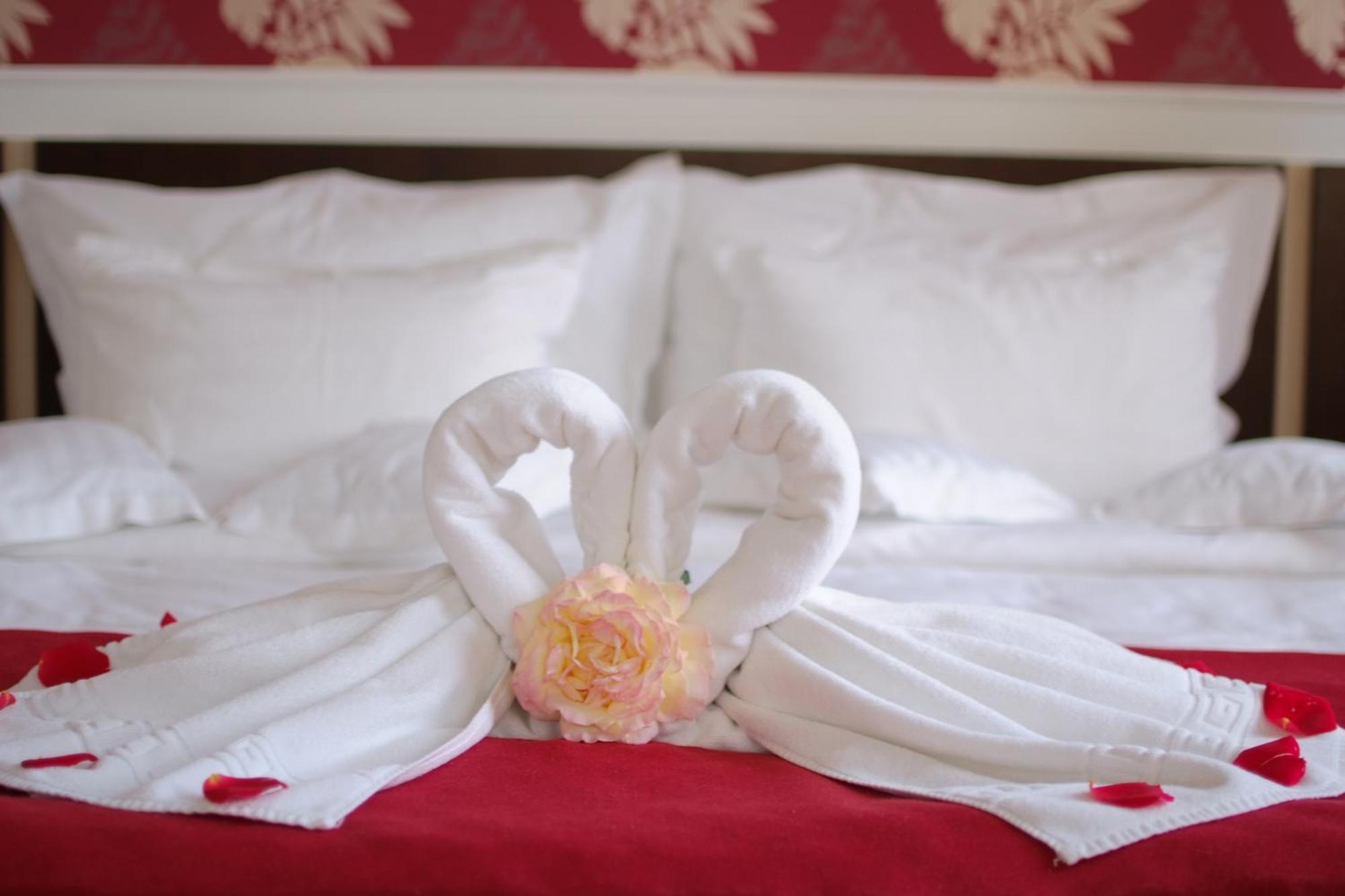 Silver Hotel Oradea Εξωτερικό φωτογραφία