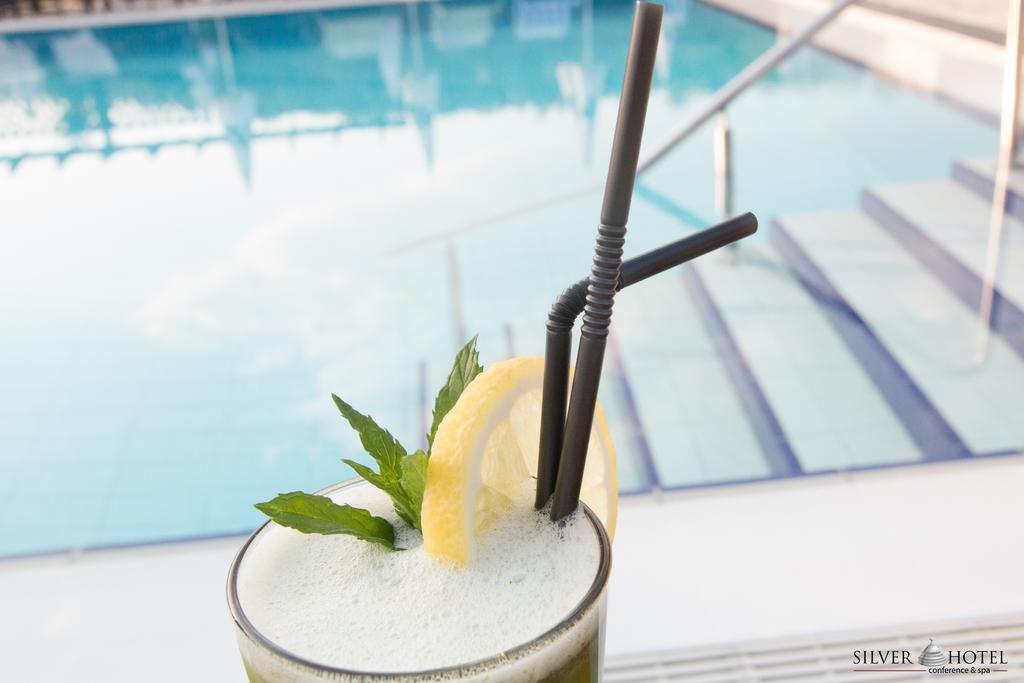 Silver Hotel Oradea Εξωτερικό φωτογραφία